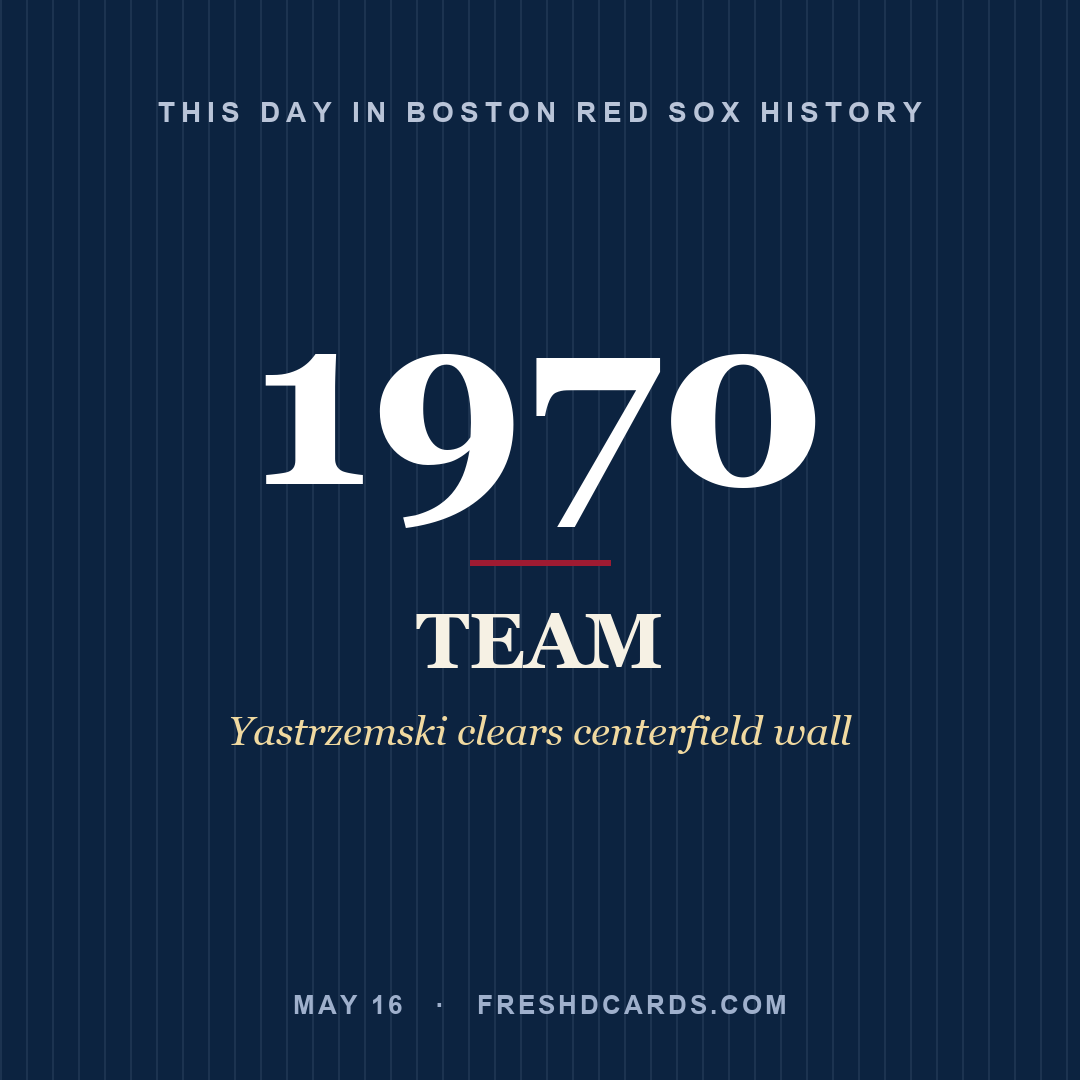 Boston Red Sox: Boston Red Sox, 1970, Yastrzemski clears centerfield wall