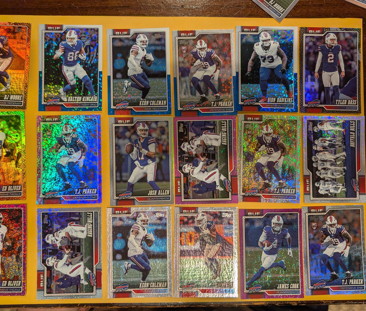 2026 Topps Football Bills 18 Card Parallel Lot - Josh Allen, Keon Coleman, Cook