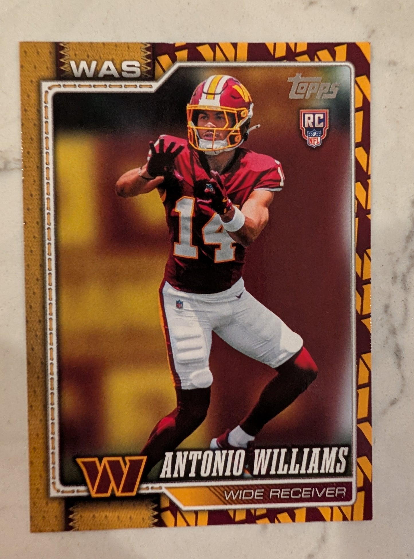 2026 Topps Football Antonio Williams Commanders Team Logo Border SP RC #328