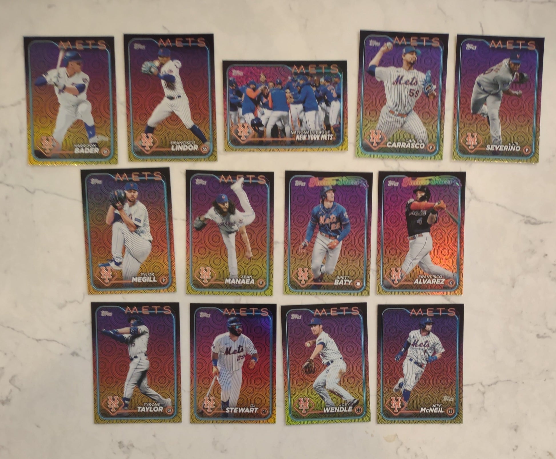 2024 Topps Series 2 Fireworks Holiday Team Set New York Mets Baty Alvarez plaque