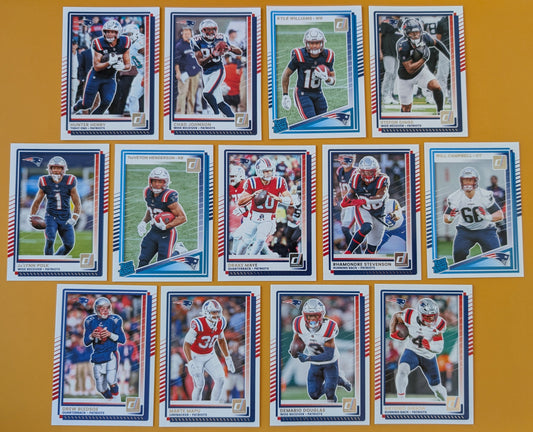 2025 Donruss NFL Team Set New England Patriots - Drake Maye hand-collated team set