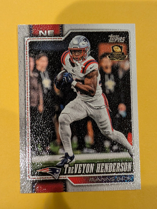 2026 Topps Football TreVeyon Henderson #135 Parallel 11/50 - front