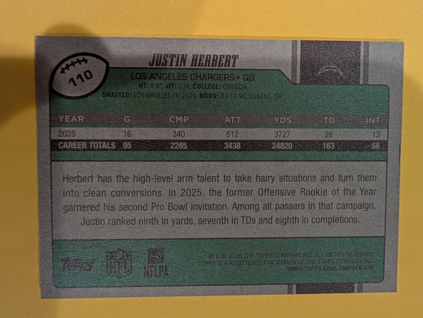 2026 Topps Football Justin Herbert #110 Green /99 - back