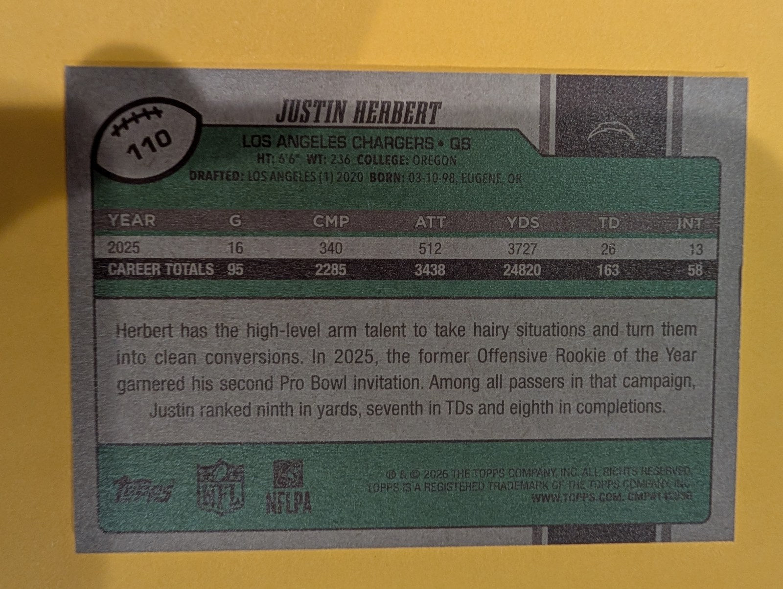 2026 Topps Football Justin Herbert #110 Green /99 - back