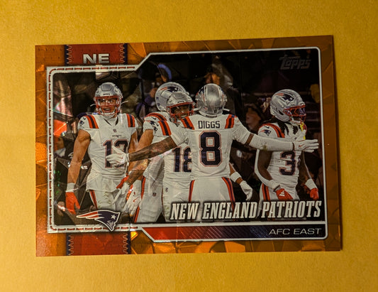 2026 Topps Football New England Patriots Team Card Orange Diamante SSP /25 #278