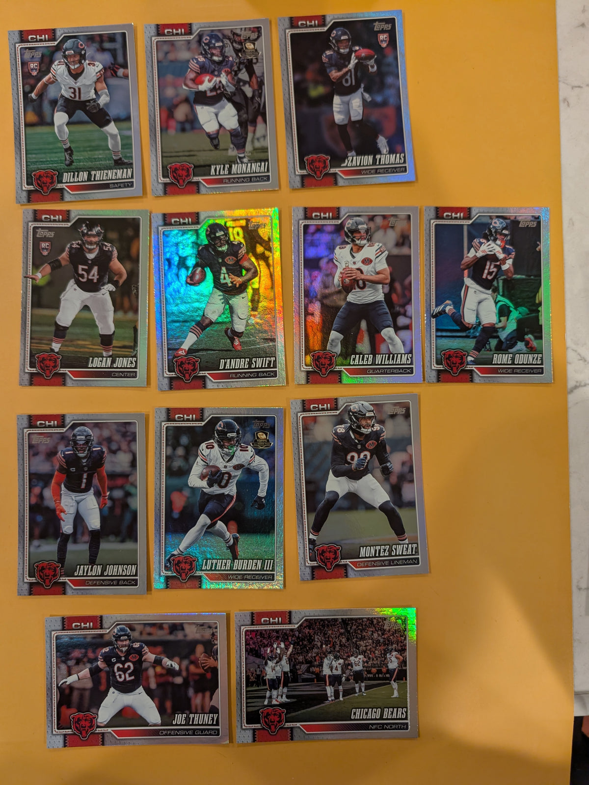 2026 Topps Football Bears Rainbow Foil Lot 12 Cards - Caleb Williams, Odunze