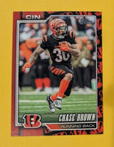 2026 Topps Football Chase Brown Cincinnati Bengals Team Logo Border SP #42