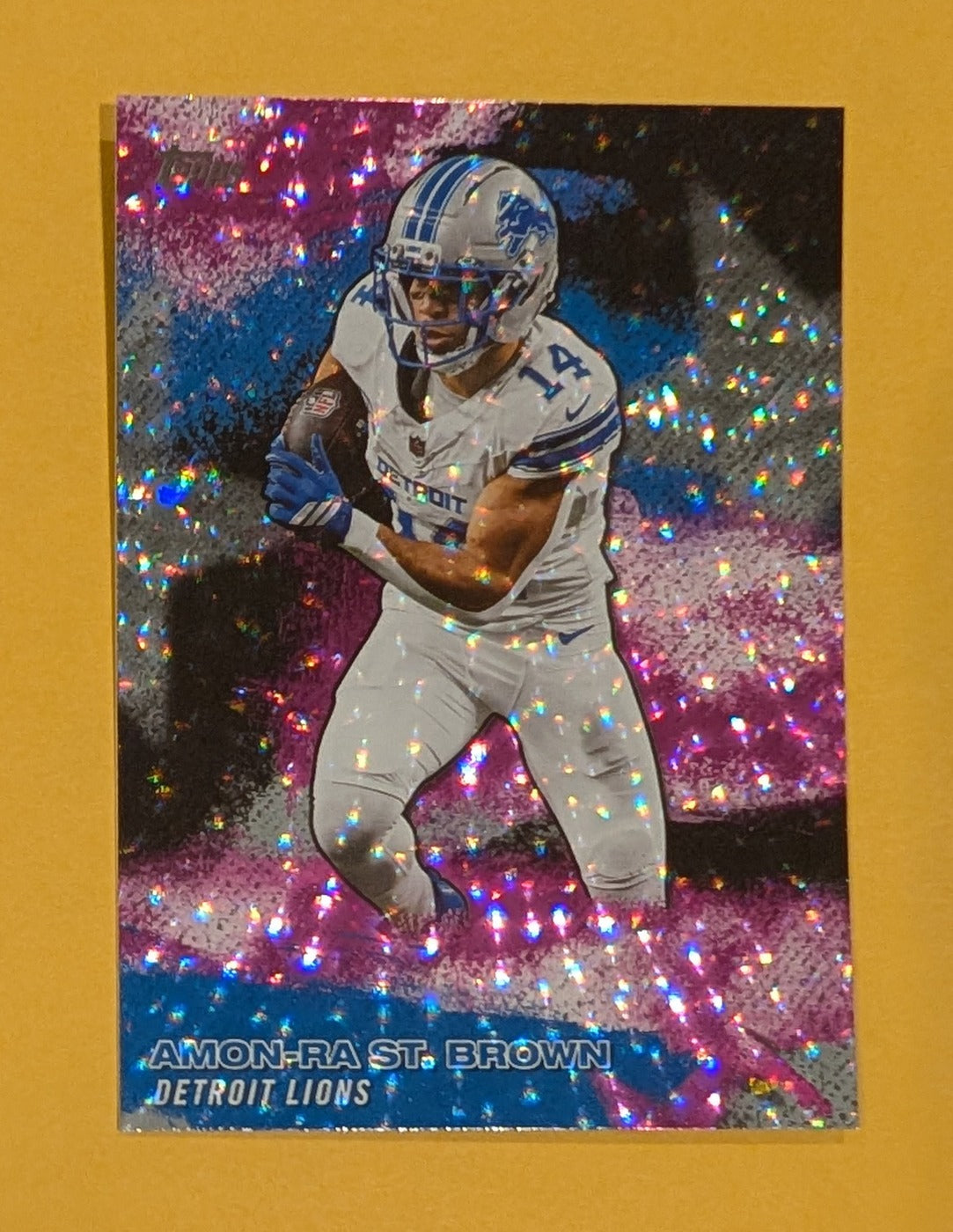 2026 Topps Football Amon-Ra St. Brown NFL Stars #NFLS-14 Pink Crackle Foil