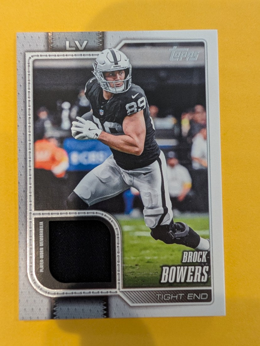 Brock Bowers Field Fit Swatch Collection 2026 Topps Football