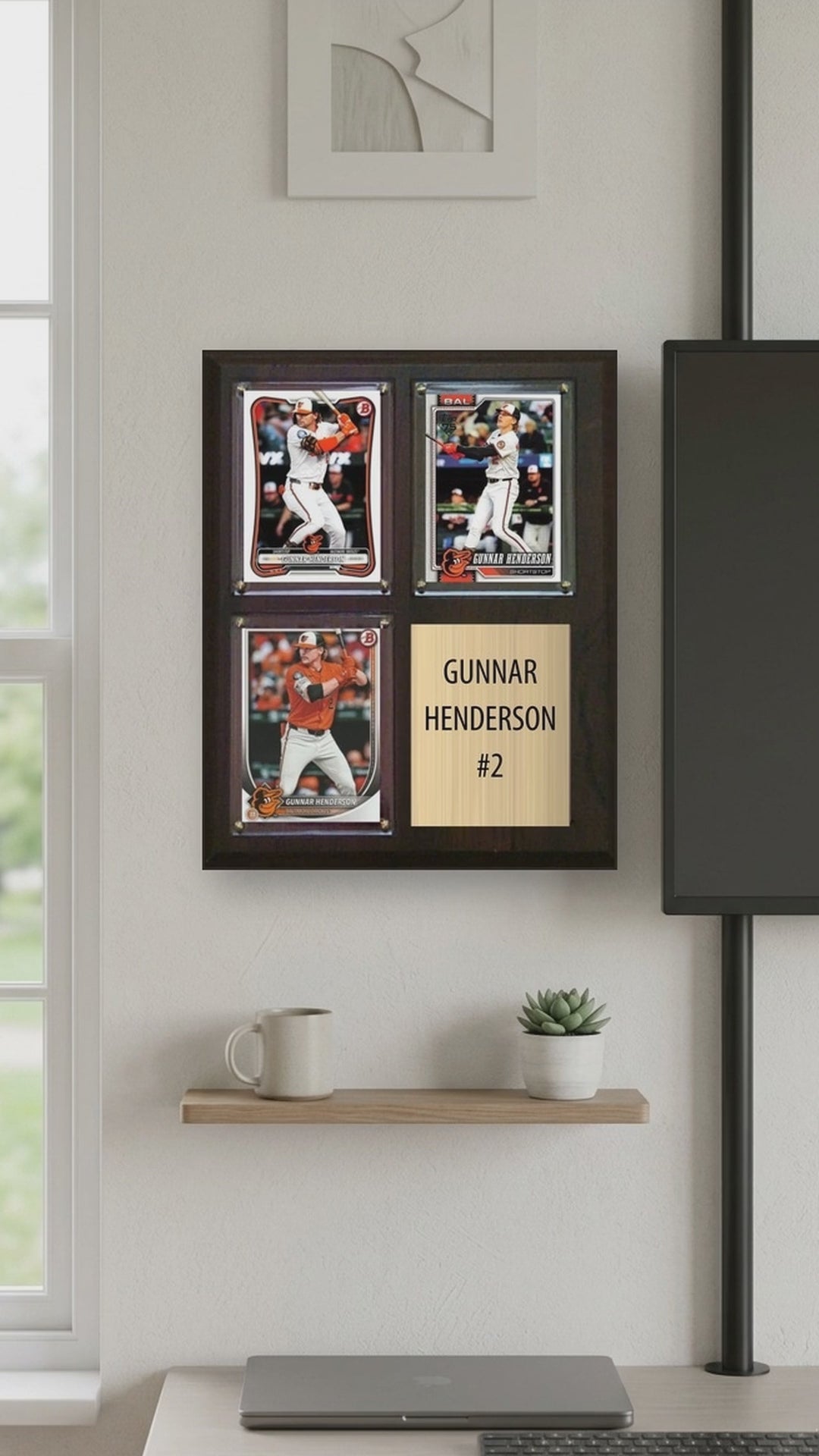 Gunnar Henderson plaque video - vertical 9x16